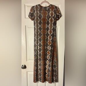 Snake Print Short Sleeve Maxi Dress in Brown